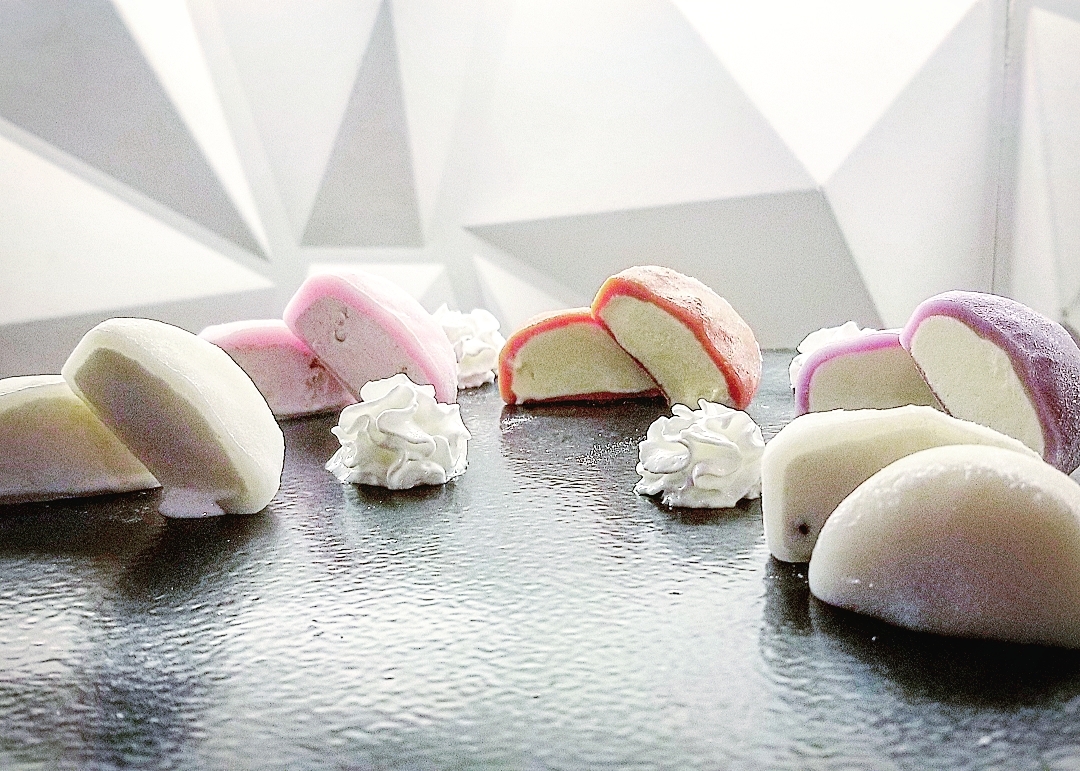 Mochi ice cream desserts at Jinbeh